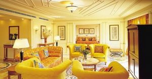 Beautiful photos of gold - Palazzo Versace - Gold Coast.jpg